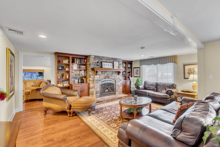 84-web-or-mls-DSC00211